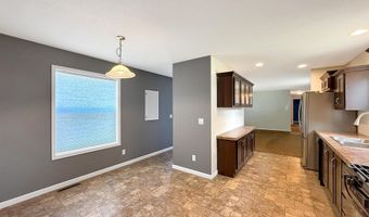 4202 Patriot Dr, Bismarck, ND 58503