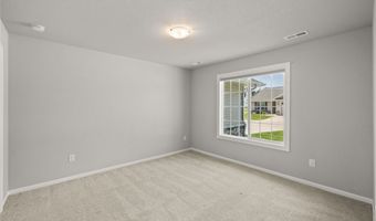 5841 SE 22nd Ct, Des Moines, IA 50320