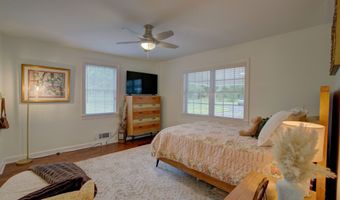 1307 Floyd Spgs, Armuchee, GA 30105