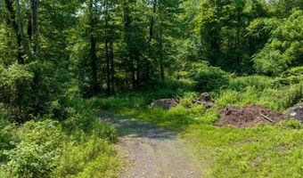 600 Edgewood Rd, Berlin, CT 06037