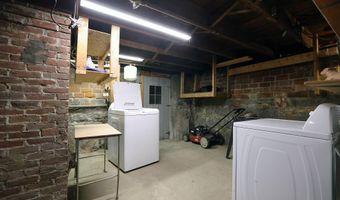 3 Grand St, Augusta, ME 04330