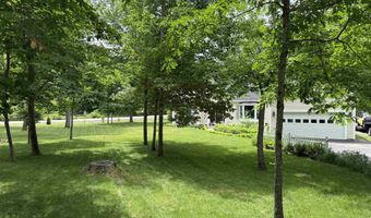 22 Fairway Dr, Ashland, NH 03217
