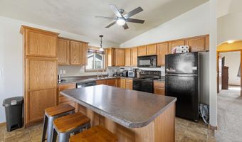 722 Radial Ln, Box Elder, SD 57719