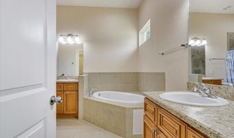 16611 NW 165TH Ter, Alachua, FL 32615