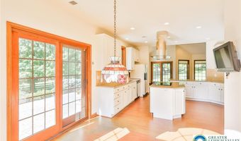 1859 Sherwood Cir, Allentown, PA 18103