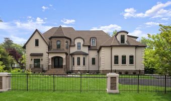 7301 CALVERT St, Annandale, VA 22003