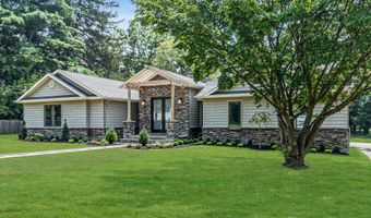 199 Pinckney Rd, Little Silver, NJ 07739