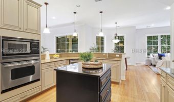 42 Glencairn Ave, Bluffton, SC 29910