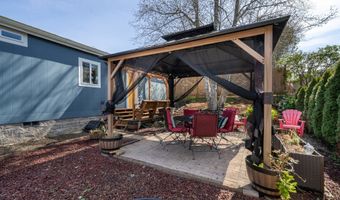 9554 5TH St, Bay City, OR 97107