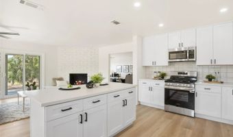 9484-86 La Cuesta Dr, La Mesa, CA 91941
