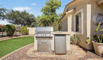 2280 E INDIGO Dr, Chandler, AZ 85286