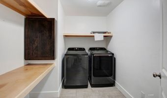 2434 Khoury Ln, Elko, NV 89801