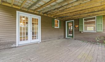 117 Taylor Woods Rd, Belgrade, ME 04917