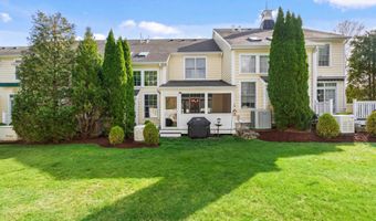 46 Great Heron Ln 46, Brookfield, CT 06804