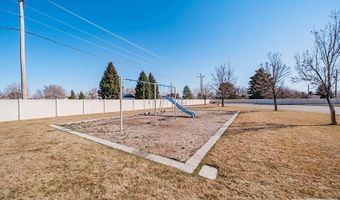 141 Robison Dr, Ammon, ID 83406