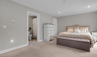 139 Prospect St 7, Acton, MA 01720