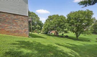19025 Essex Dr, Abingdon, VA 24211