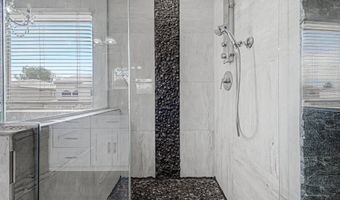 10521 W LA REATA Ave, Avondale, AZ 85392