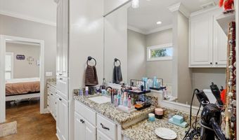 709 Parkdale Pl, Brandon, MS 39042