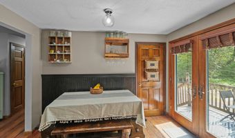 620 Buck Hill Rd, Burrillville, RI 02859