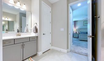 6290 ROADSTEAD Ct, Apollo Beach, FL 33572
