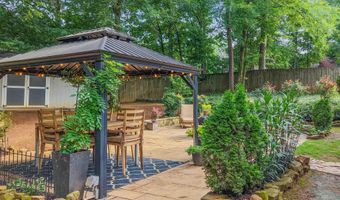 208 STERLING GATE Ln, Alabaster, AL 35007