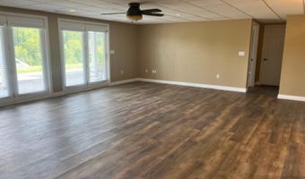 9 Village View Dr, Barboursville, WV 25504