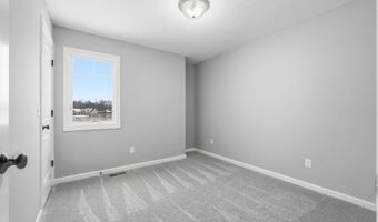18738 Eisley Cv, Auburn, IN 46706