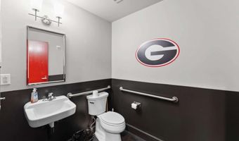 250 W Broad St 205, Athens, GA 30601
