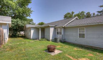 504 E 6th St, Baxter Springs, KS 66713