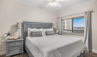 725 Gulf Shore Dr UNIT 303B, Destin, FL 32541