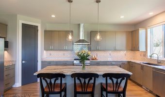 121 Laura Ct, Bozeman, MT 59718