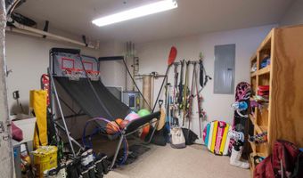 119 ELLIS Rd, Basye, VA 22810
