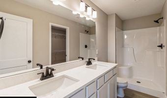 4420 NE 8th St, Ankeny, IA 50021