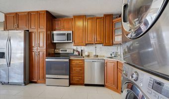 203 YOAKUM Pkwy 910, Alexandria, VA 22304