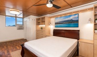 1617 Clark St 801, Honolulu, HI 96822