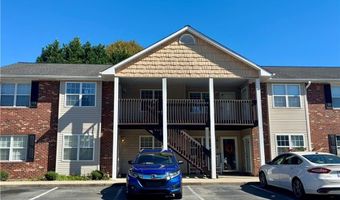 1020 W Brook Ct, Archdale, NC 27263