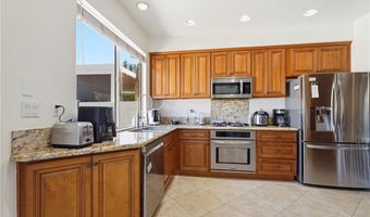 1176 S Country Gln, Anaheim, CA 92808