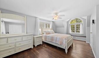 84 Lebrun Ave, Amityville, NY 11701