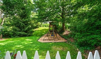 1107 Arborview Blvd, Ann Arbor, MI 48103