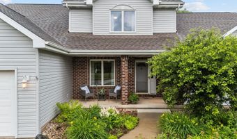 301 E WAYFARER Ln, Appleton, WI 54913