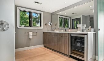 1715 PORTERS HILL Rd, Annapolis, MD 21401