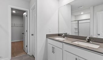 56 Honeydew Dr, Angier, NC 27501