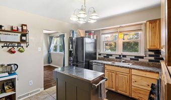 121 DOBBS Ave, Bellmawr, NJ 08031