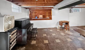 9949 Sterling Ave, Allen Park, MI 48101