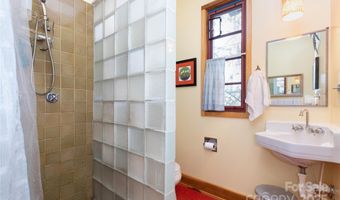 297 Hillside St, Asheville, NC 28801