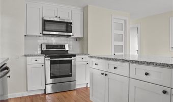 149 Yeoman Ave, Cranston, RI 02920