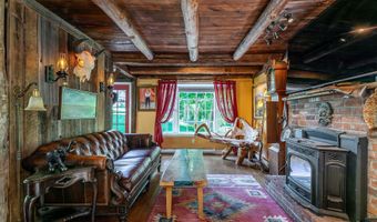 46 Crane Ln, Bethlehem, CT 06751