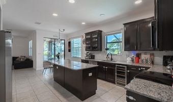 360 HOPE BAY Loop, Apollo Beach, FL 33572