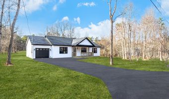 72 MACCAULEY Rd, Albrightsville, PA 18210